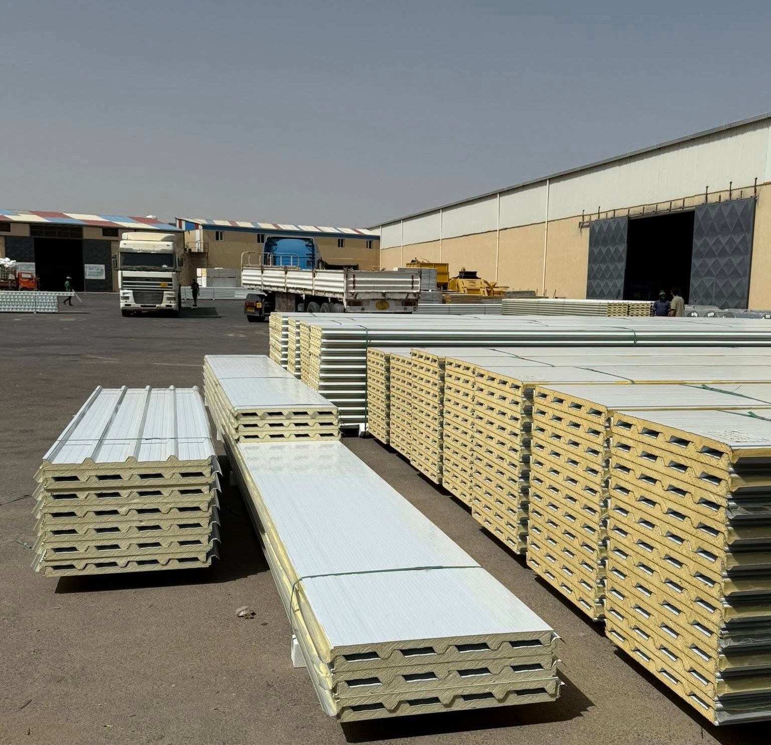 مصنع الخليج لصناعة الألواح العازلة